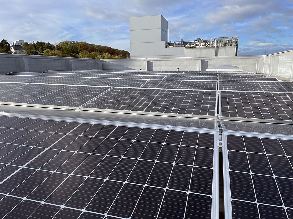 Système photovoltaïque sur le toit de l’usine 1 chez ARDEX